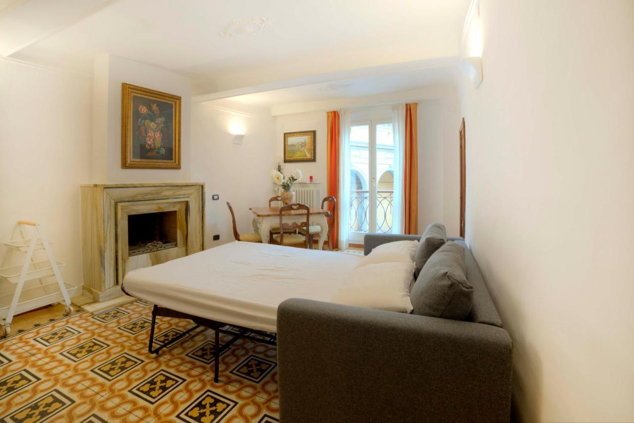 Lara Nice Apartment 100M From Piazza Del Campo Siena Exterior photo